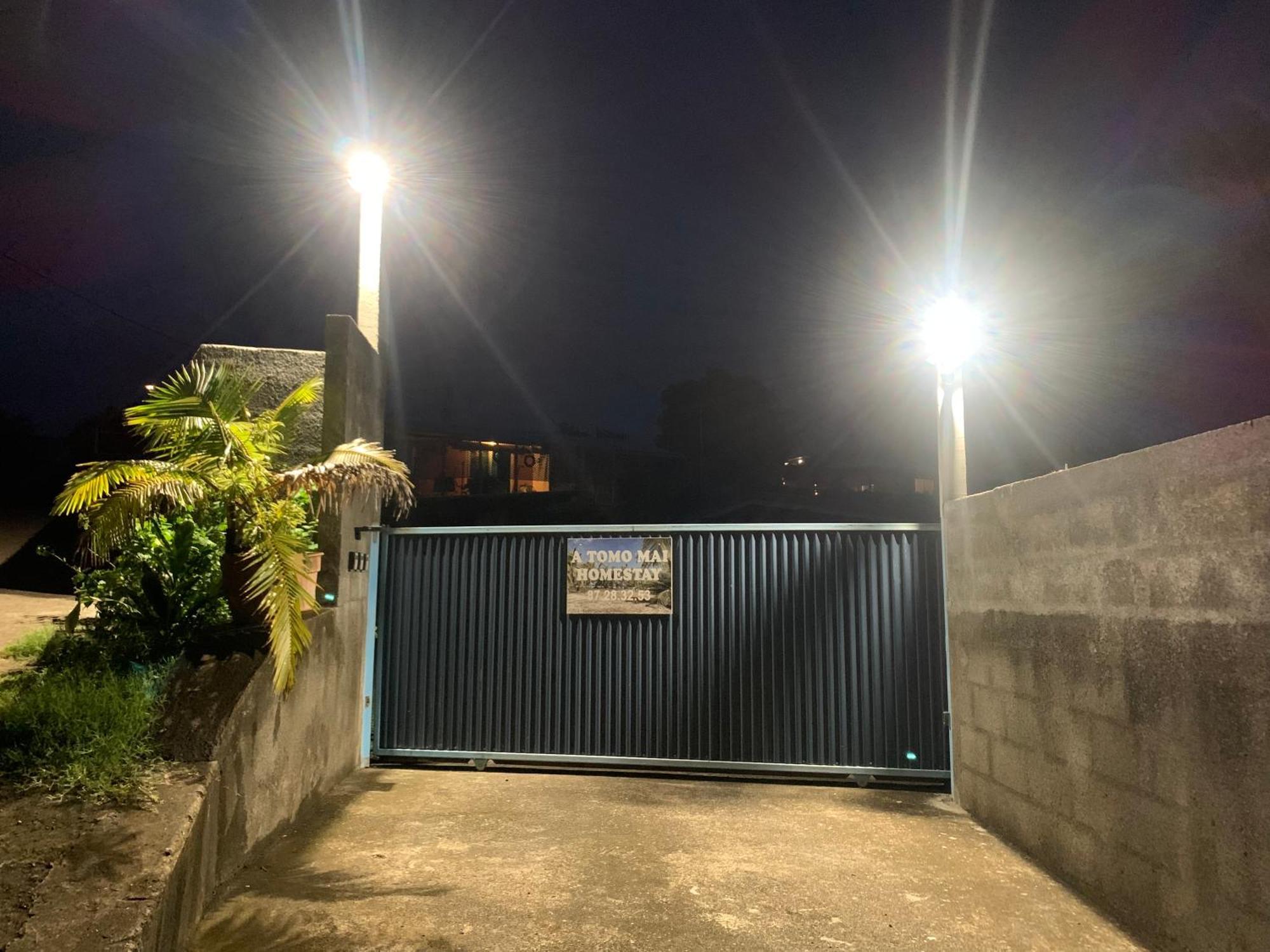 Faaa A Tomo Mai Homestay, Close To Airport, Private Bathroom Free Parking And Wifi With High Connection And Breakfast Optional מראה חיצוני תמונה